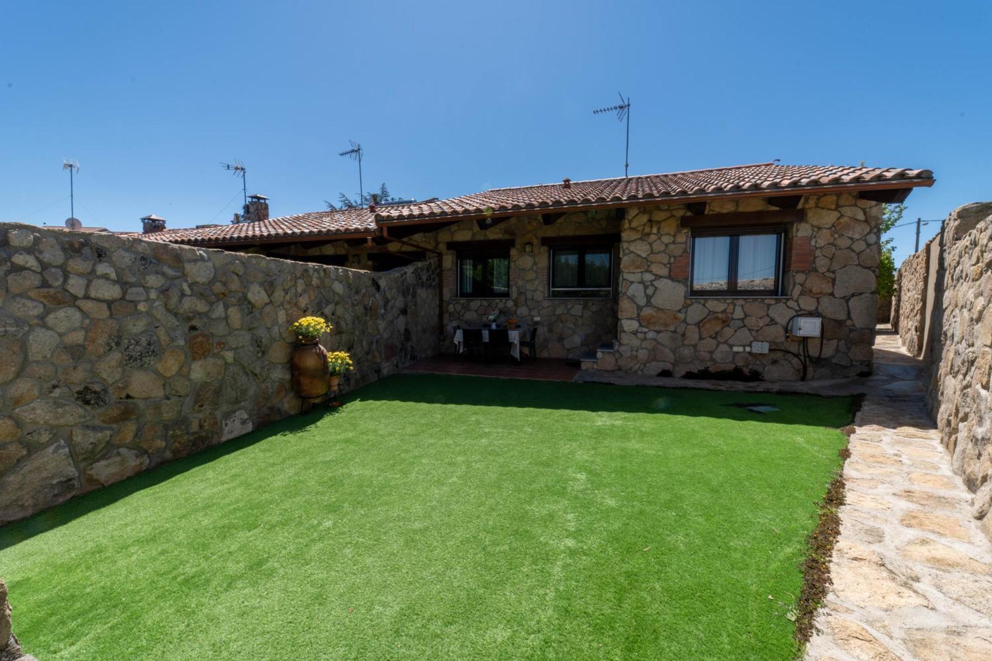 Casa Rural Los Cantaros. Zarapicos מראה חיצוני תמונה