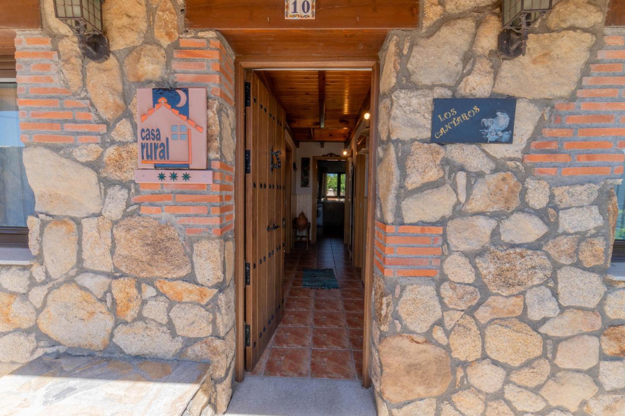Casa Rural Los Cantaros. Zarapicos מראה חיצוני תמונה