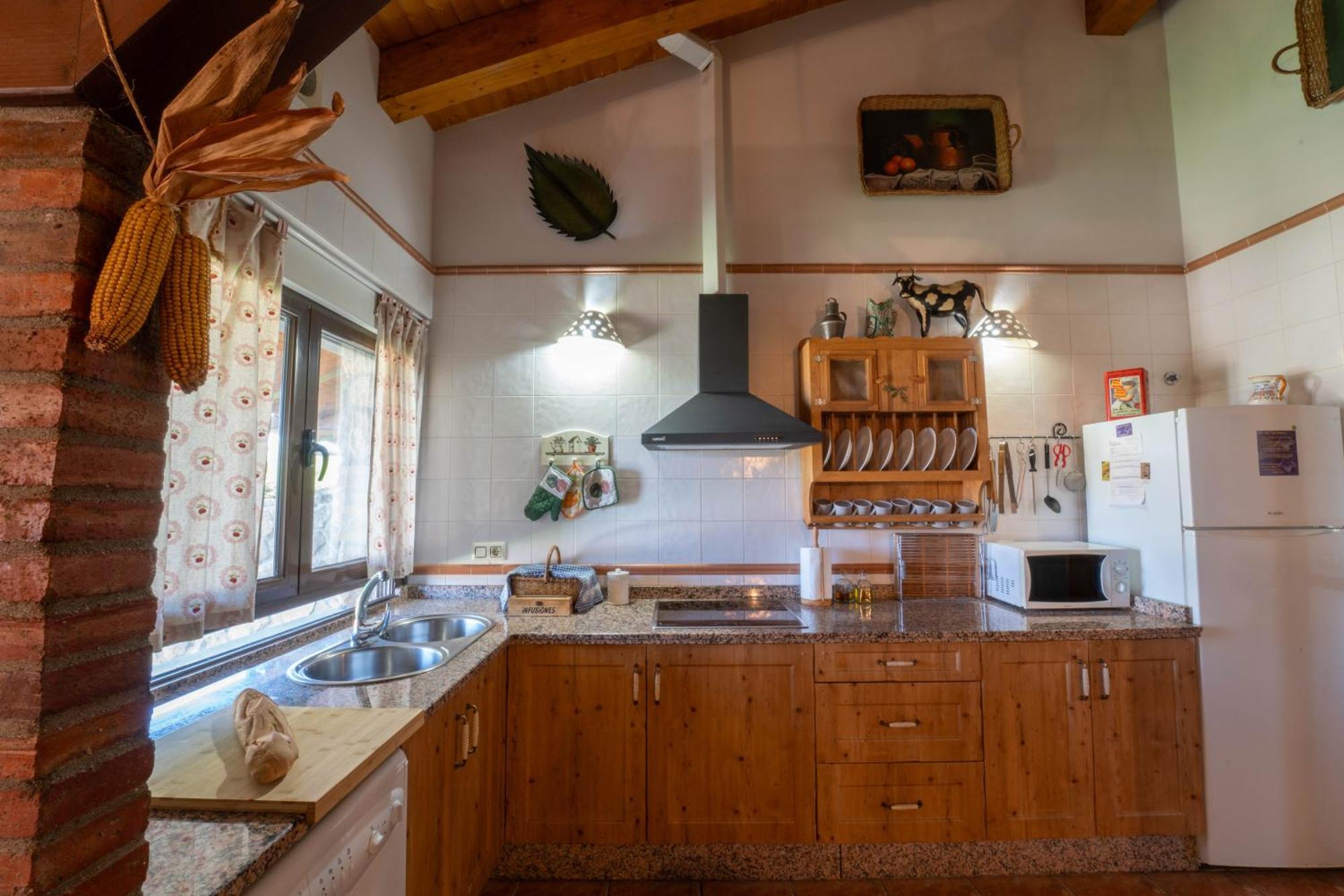 Casa Rural Los Cantaros. Zarapicos מראה חיצוני תמונה
