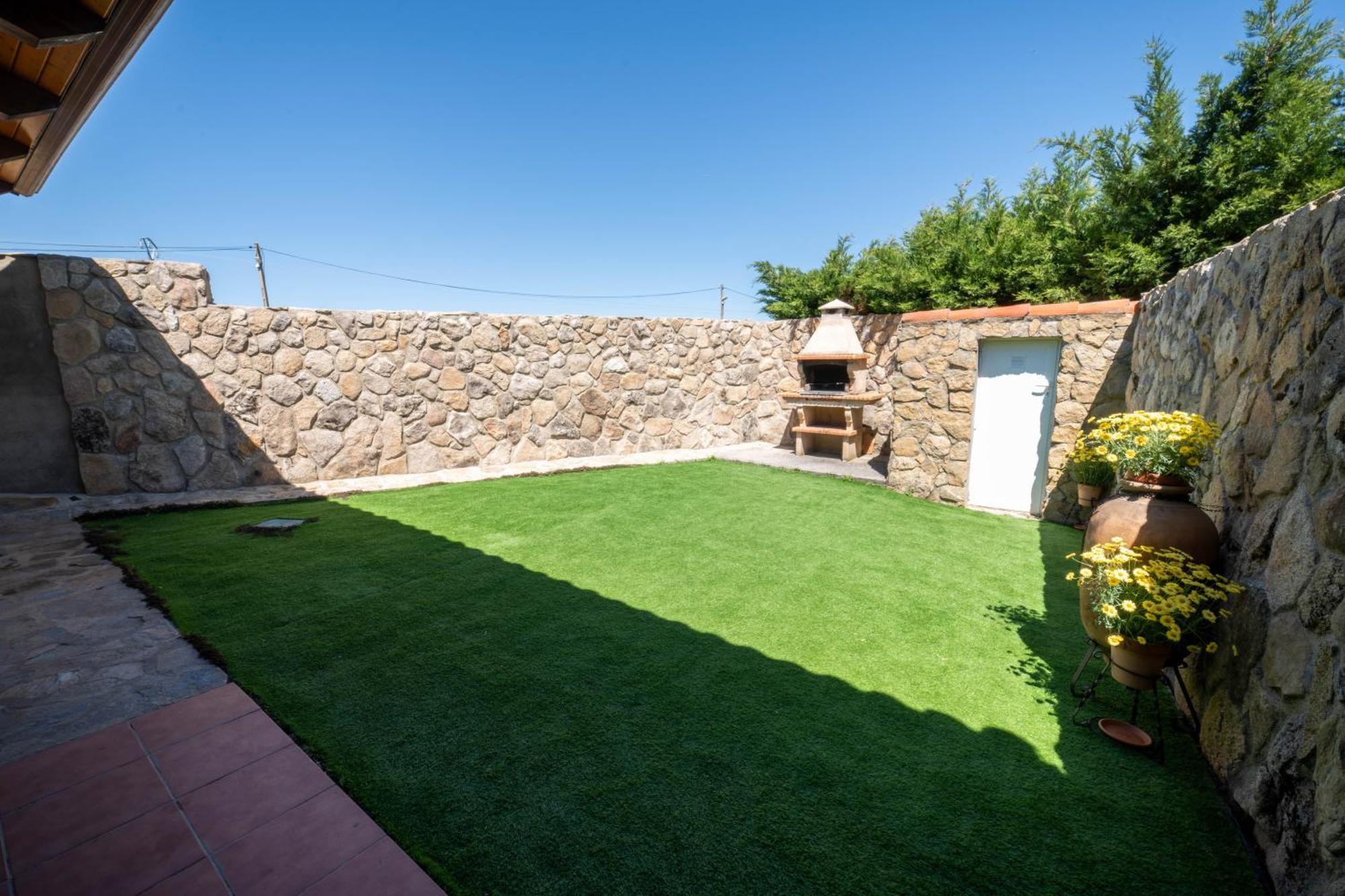 Casa Rural Los Cantaros. Zarapicos מראה חיצוני תמונה